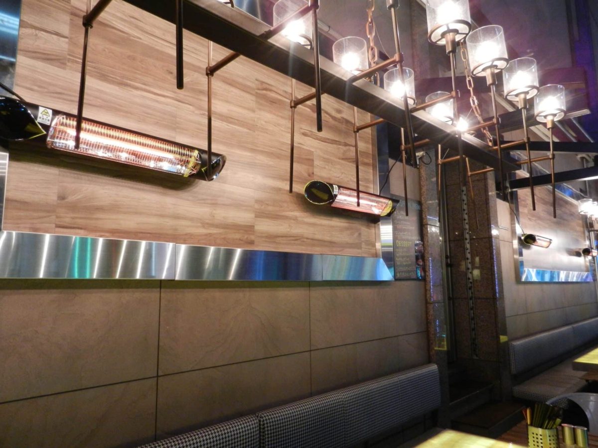 2000W Carbon Fibre Wall Mounted Heater v4 2000W Carbon Fibre Wall Mounted Heater v4
